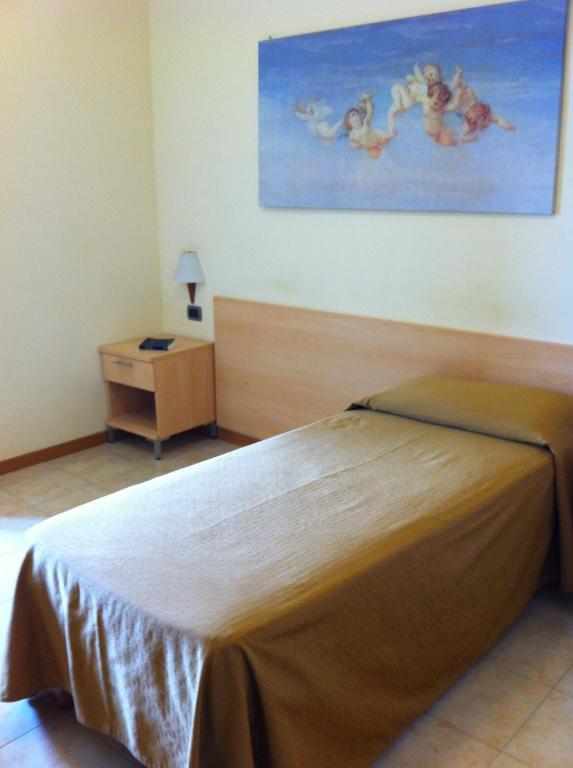 Hotel Atleti Фоджиа Номер фото