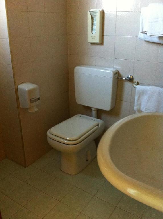 Hotel Atleti Фоджиа Номер фото